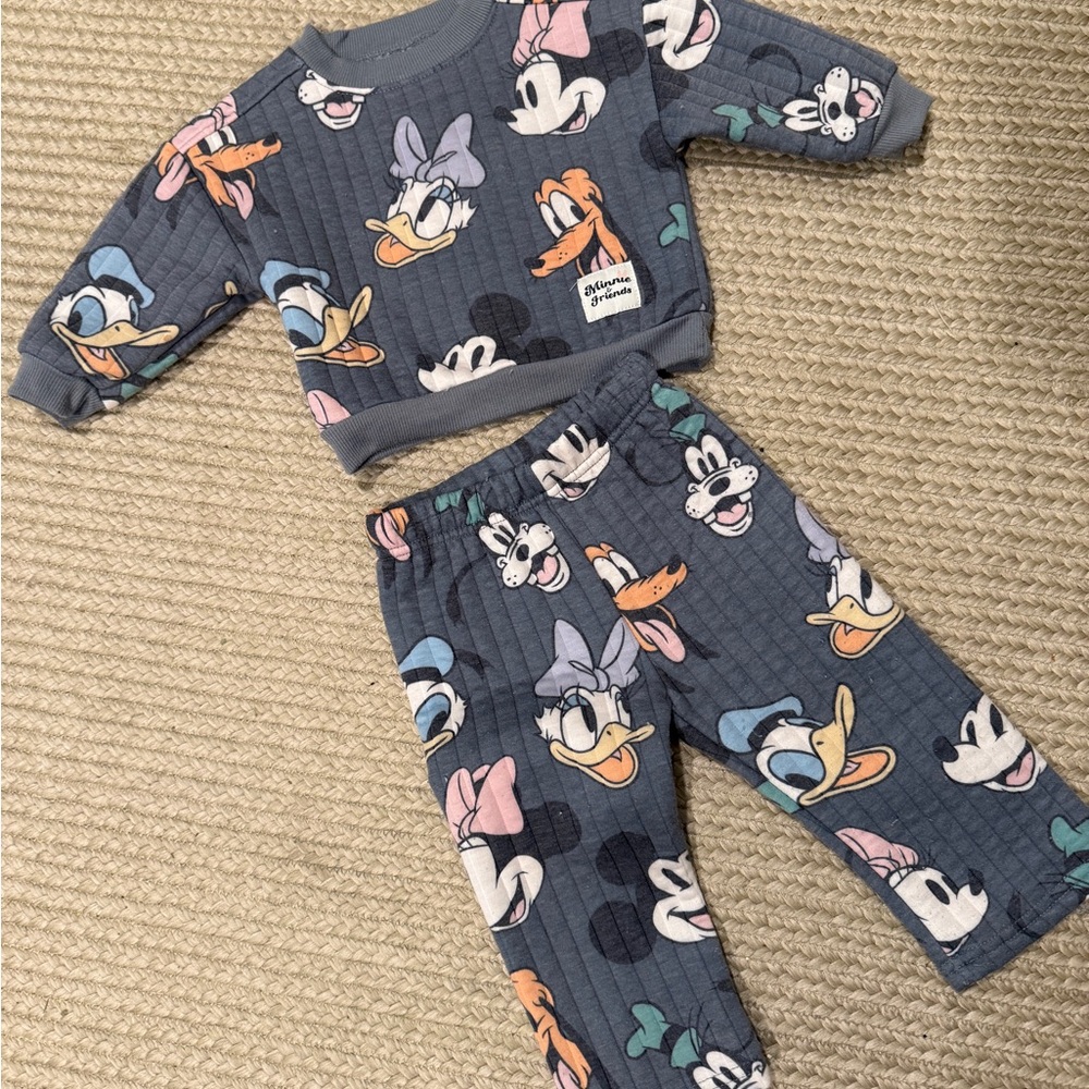 Kids Disney Set - Grey- Mickey, Minni, Daisey, Pluto, Donald and Goofy